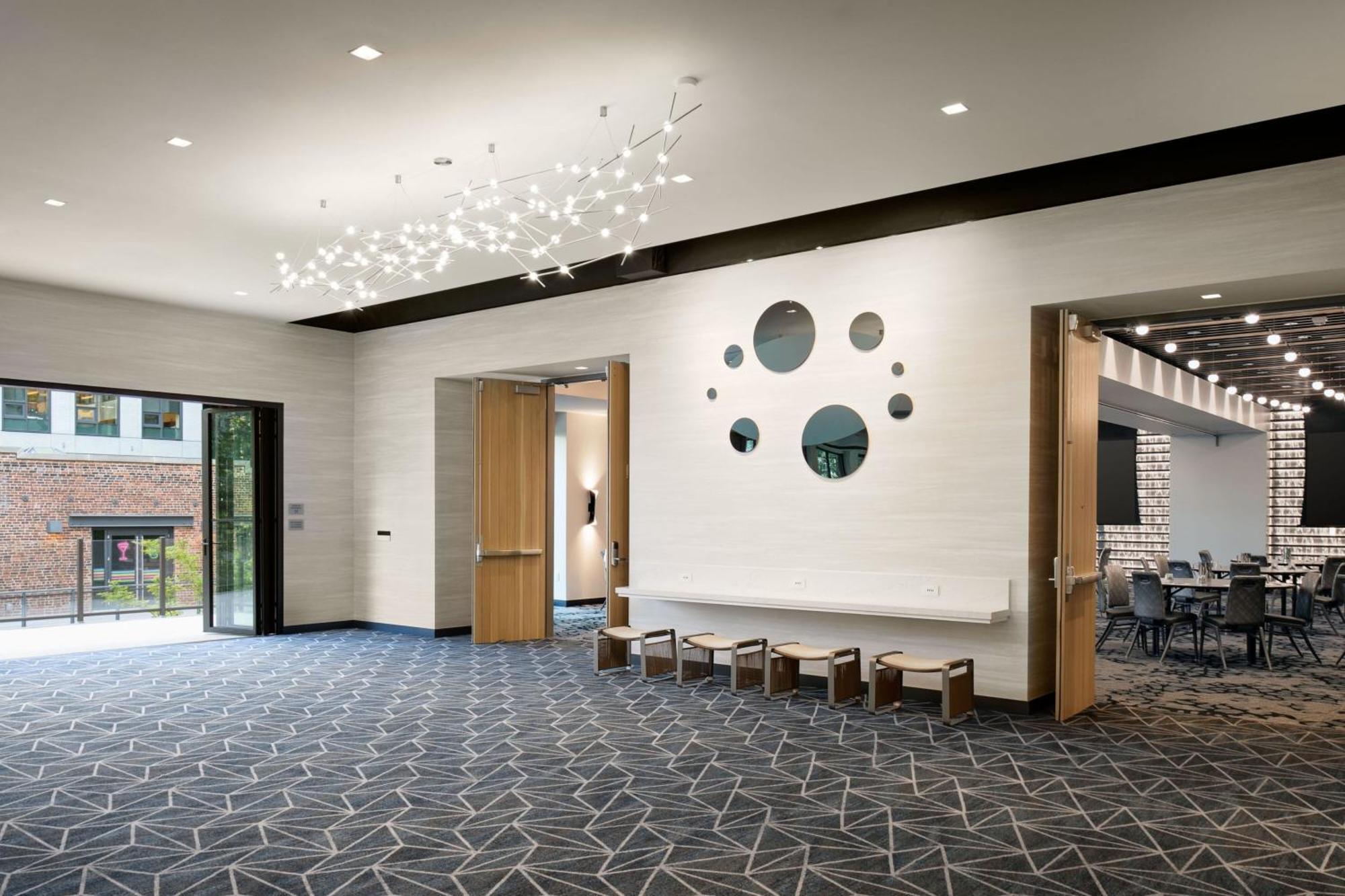 Astra Hotel, Seattle, A Tribute Portfolio Hotel By Marriott Exterior foto